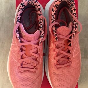 New Balance Women’s Athletic Shoes
Color: Pink Pink (Coral)
Size:  7 1/2